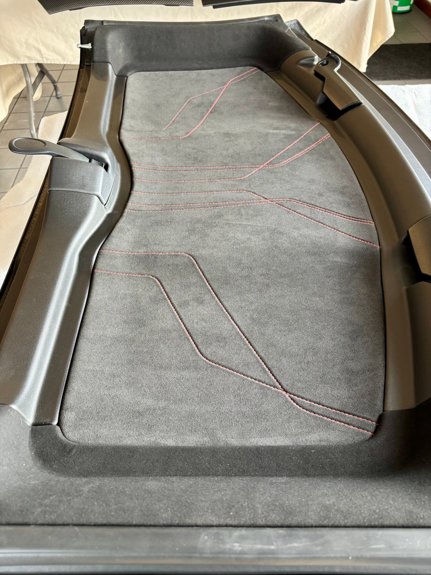 2020-up C8 GM Ready To Paint Roof Panel Complete GM#84851989