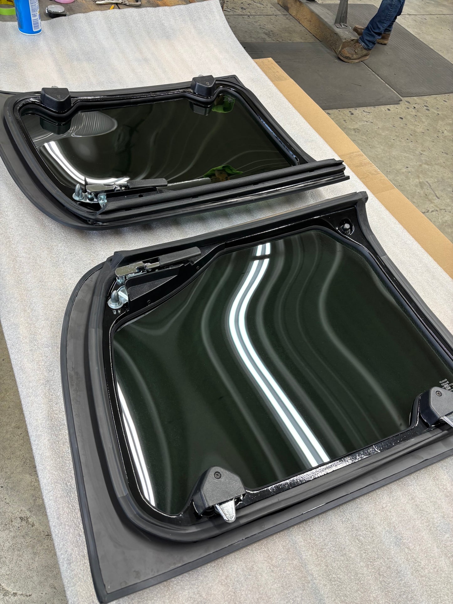 Gently used 110 Galaxy glass Corvette T-Tops #CD