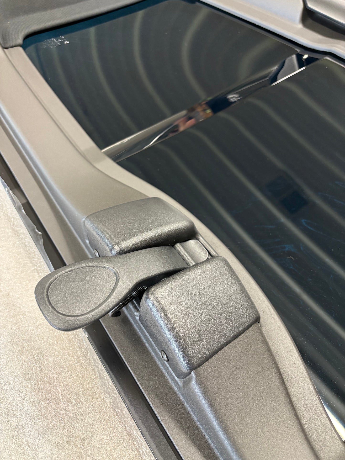 *Very Minor Factory Blem* 2020-up C8 GM Transparent Roof Panel Complete Cloth Trim #FR
