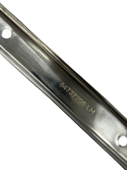 LH/DS 2020-up C8 Corvette Roof Panel Weatherstrip Channel Retainer GM#84737705