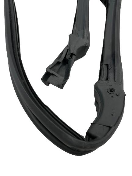 1997-2004 C5 Corvette Rear Roof Weatherstrip Coupe