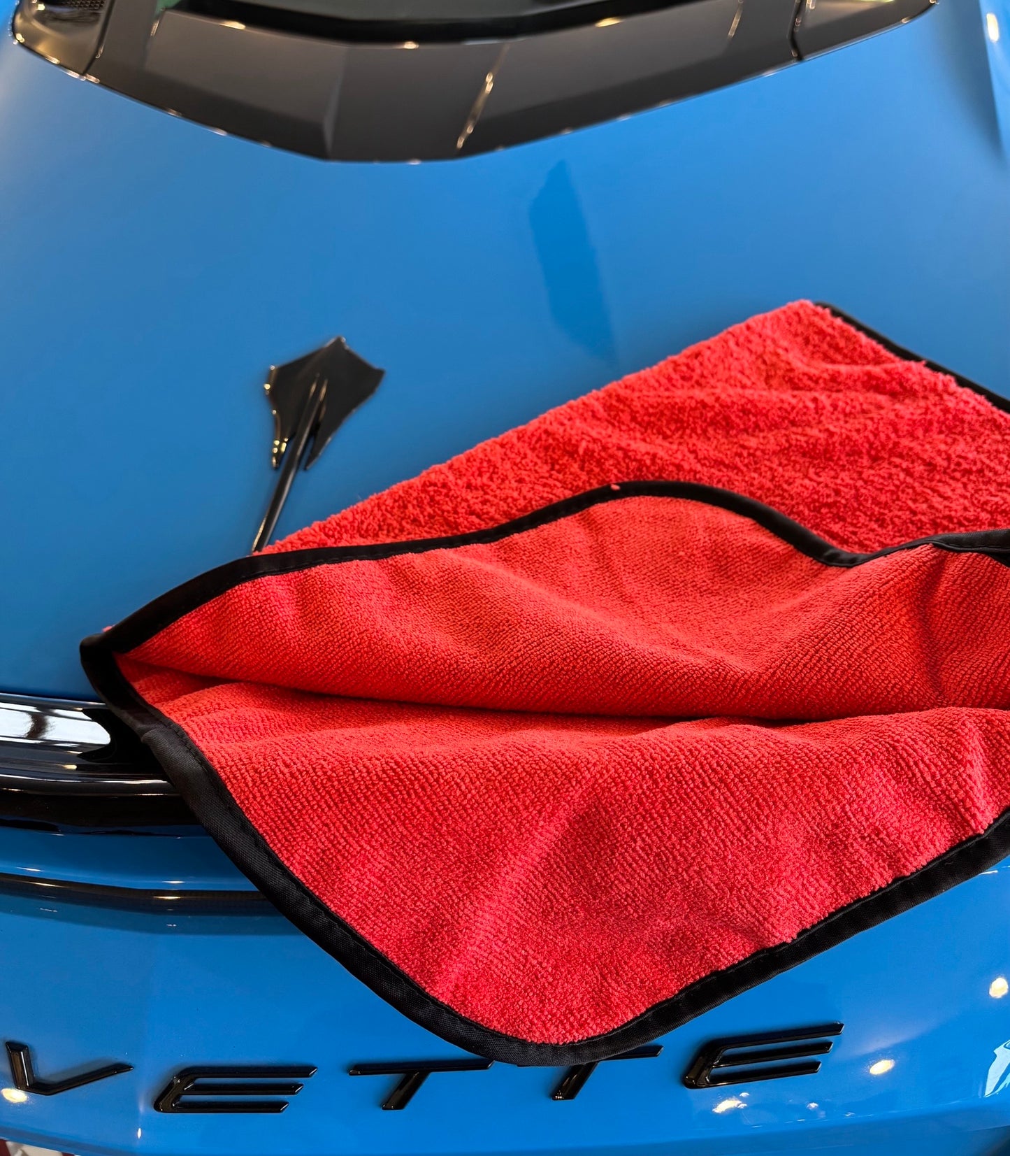 3 pk. 16"x24" Detailers Preference 390 GSM Microfiber Towel (Red)