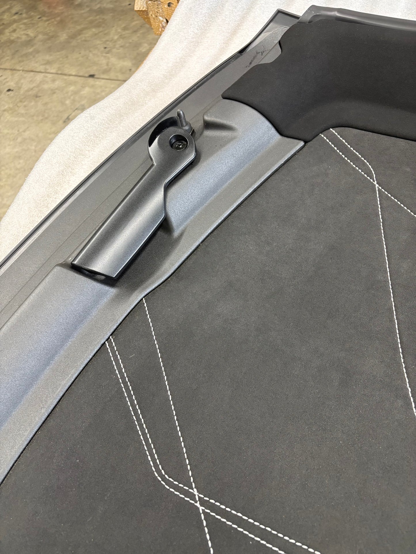 C8 Black Corvette Roof Panel with 3LT Headliner / White Stitching #343