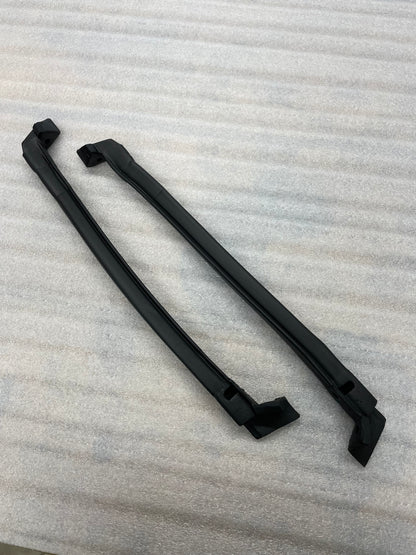 USA 1984-1996 C4 Corvette Roof Side Weatherstrips / pair Corvette Rubber Co.