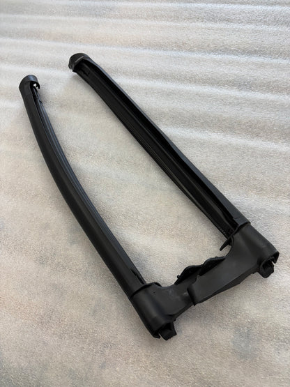 2020-up C8 Corvette Roof Panel Side Gaskets Weatherstrips