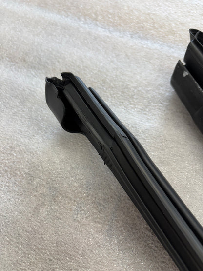2020-up C8 Corvette Roof Panel Side Gaskets Weatherstrips