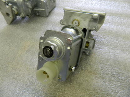 63-67 Corvette Headlight Motors (Pair)